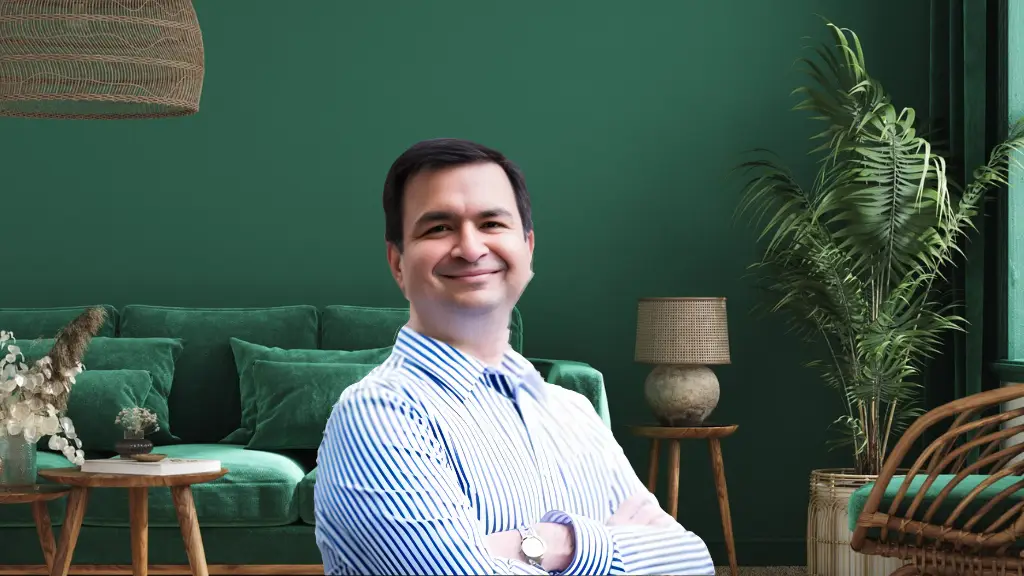 Yogesh Lulla, Home Loan Advisor at Options Financial, delivers expert mortgage solutions with care and clarity. Licensed in OR and WA.