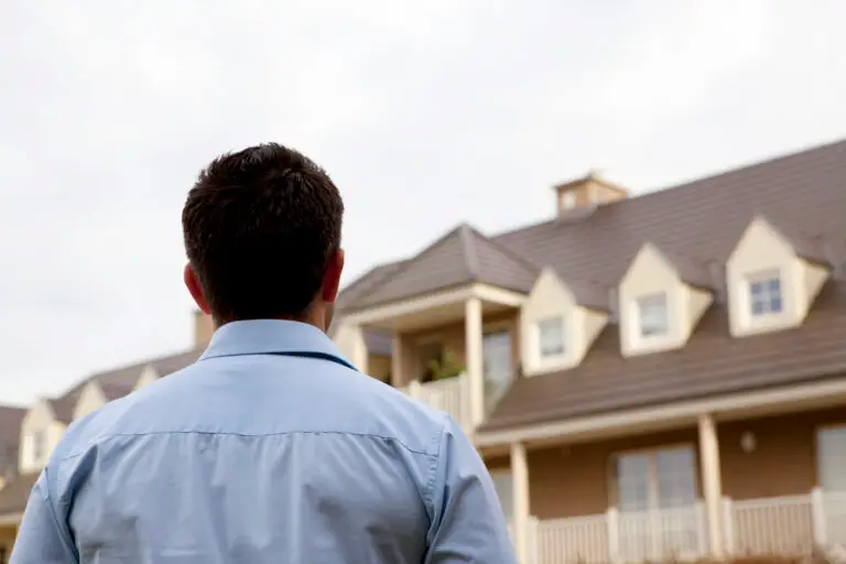 Couple reviewing 15 year fixed mortgage terms